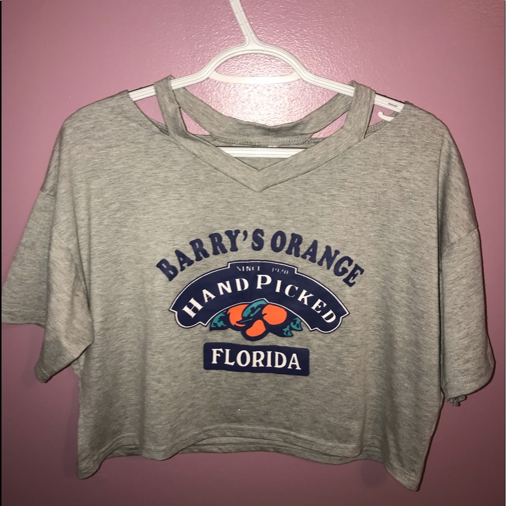 Cropped Tee